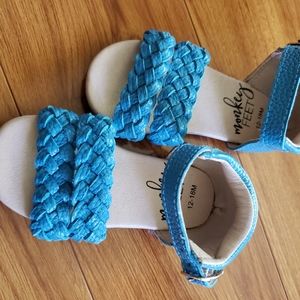 Monkey Feet 12-18 months blue Nyla sandals
